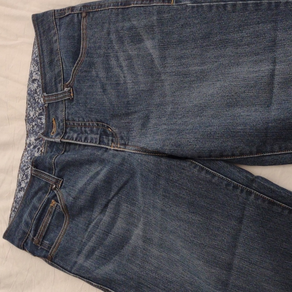 Capri Jeans